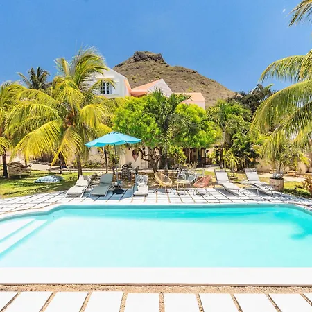 Lakaz Del Sol - Modern And Elegant Apartments With Luxurious Garden, Pool And Barbecue Area - Tourism Permit Certified Tamarin Exterior photo