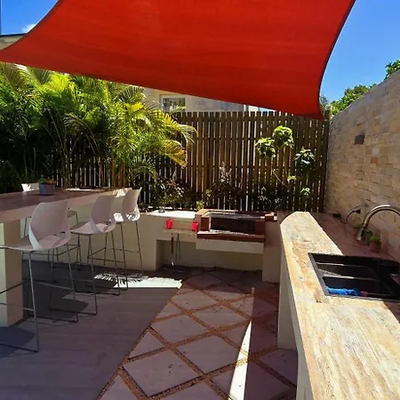 Lakaz Del Sol - Modern And Elegant Apartments With Luxurious Garden, Pool And Barbecue Area - Tourism Permit Certified Tamarin Exterior photo