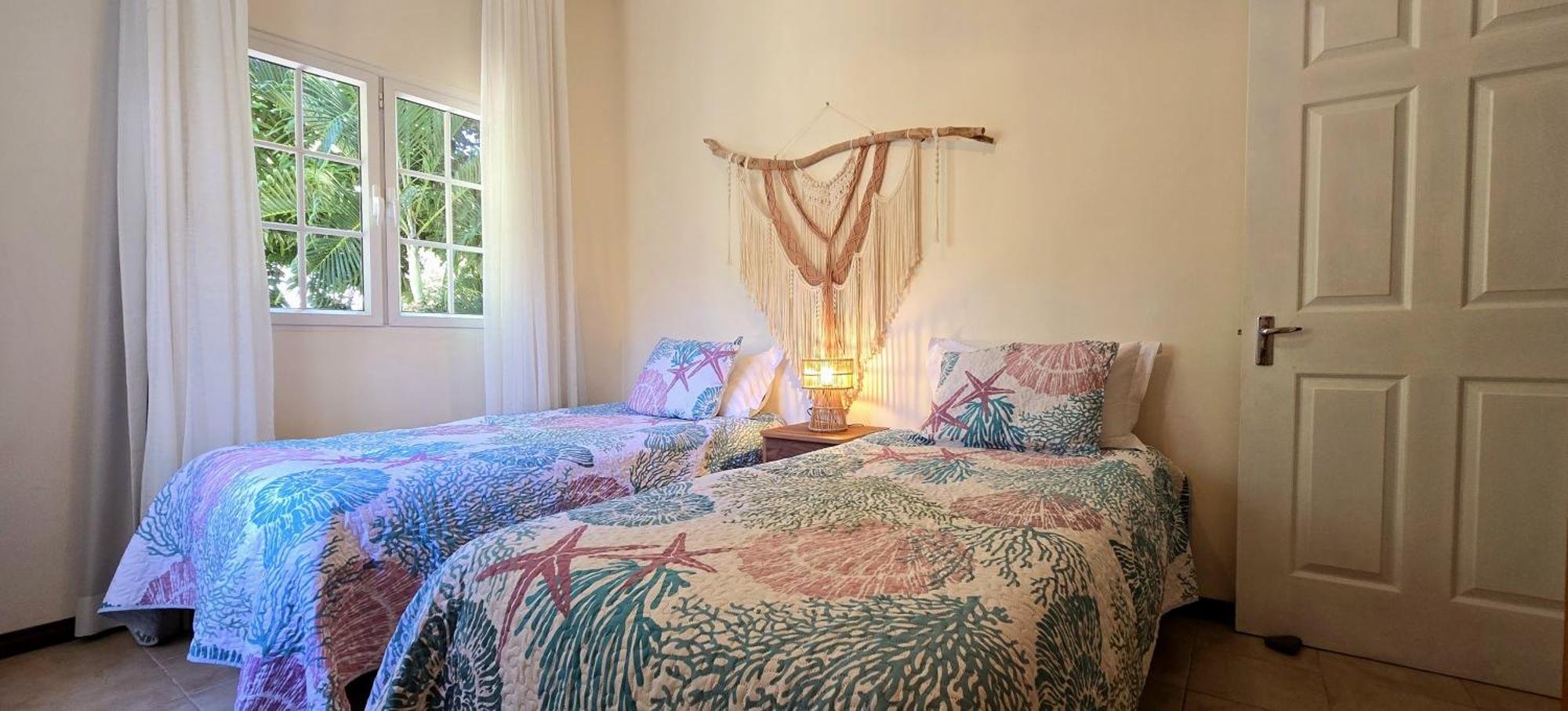 Appartement Lakaz Del Sol - Modern And Elegant With Luxurious Garden, Pool And Barbecue Area - Tourism Permit Certified